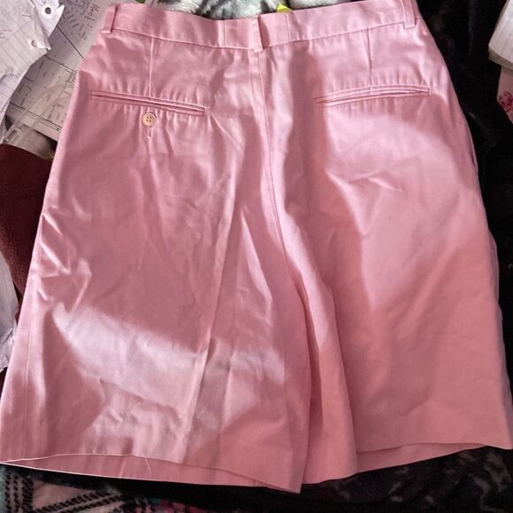 The Izod Club Pink Bermuda Shorts Women’s Size 10 Casual Summer Cotton Blend - Picture 2 of 3